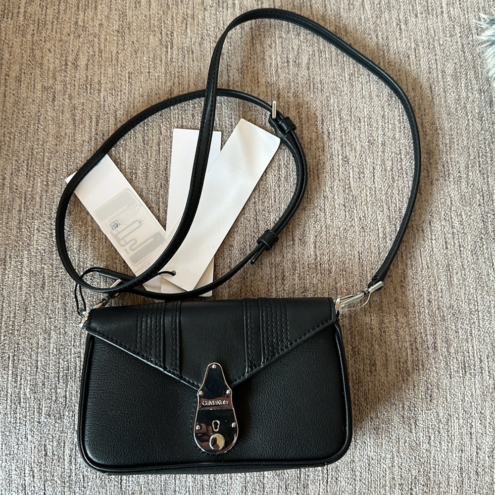 Calvin Klein Lock Leather Shoulder bag crossbody or belt bag. New 3 in one bag